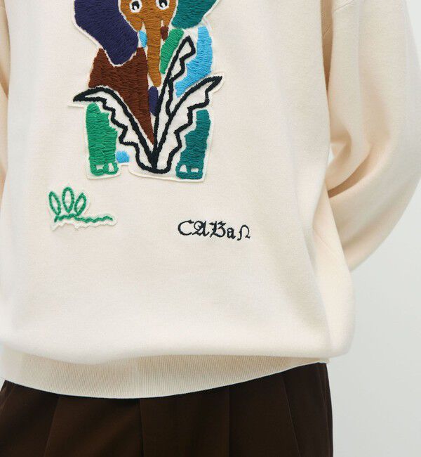 CABaN「CABaN コットンカシミヤ Elephantエンブロイダリークルーネックプルオーバー」|ニット・セーター|