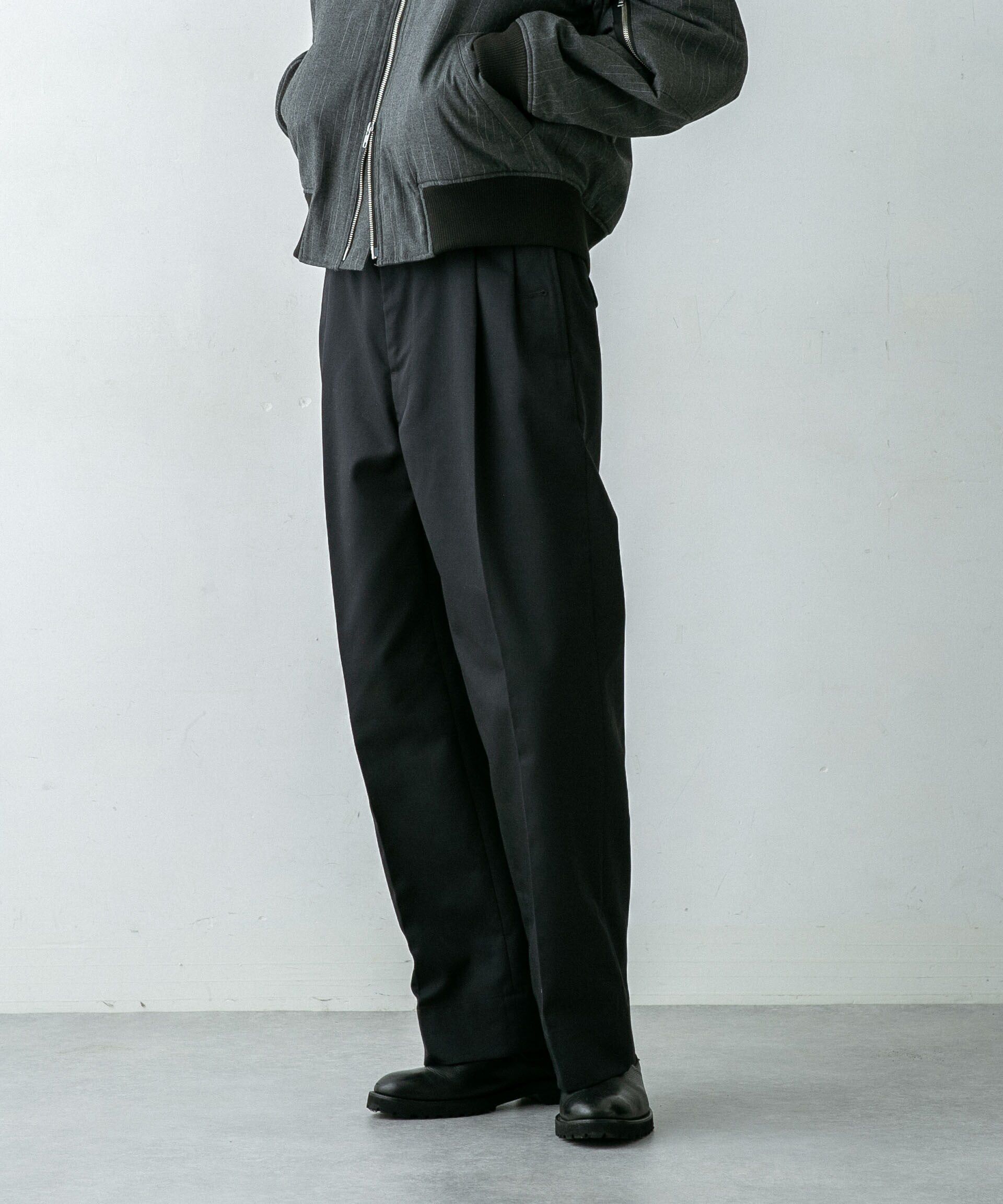 nano･universe「｢HOTEL PALACE(オテル パラス)｣ディッキーズ別注２タックワイドパンツ」|チノ|