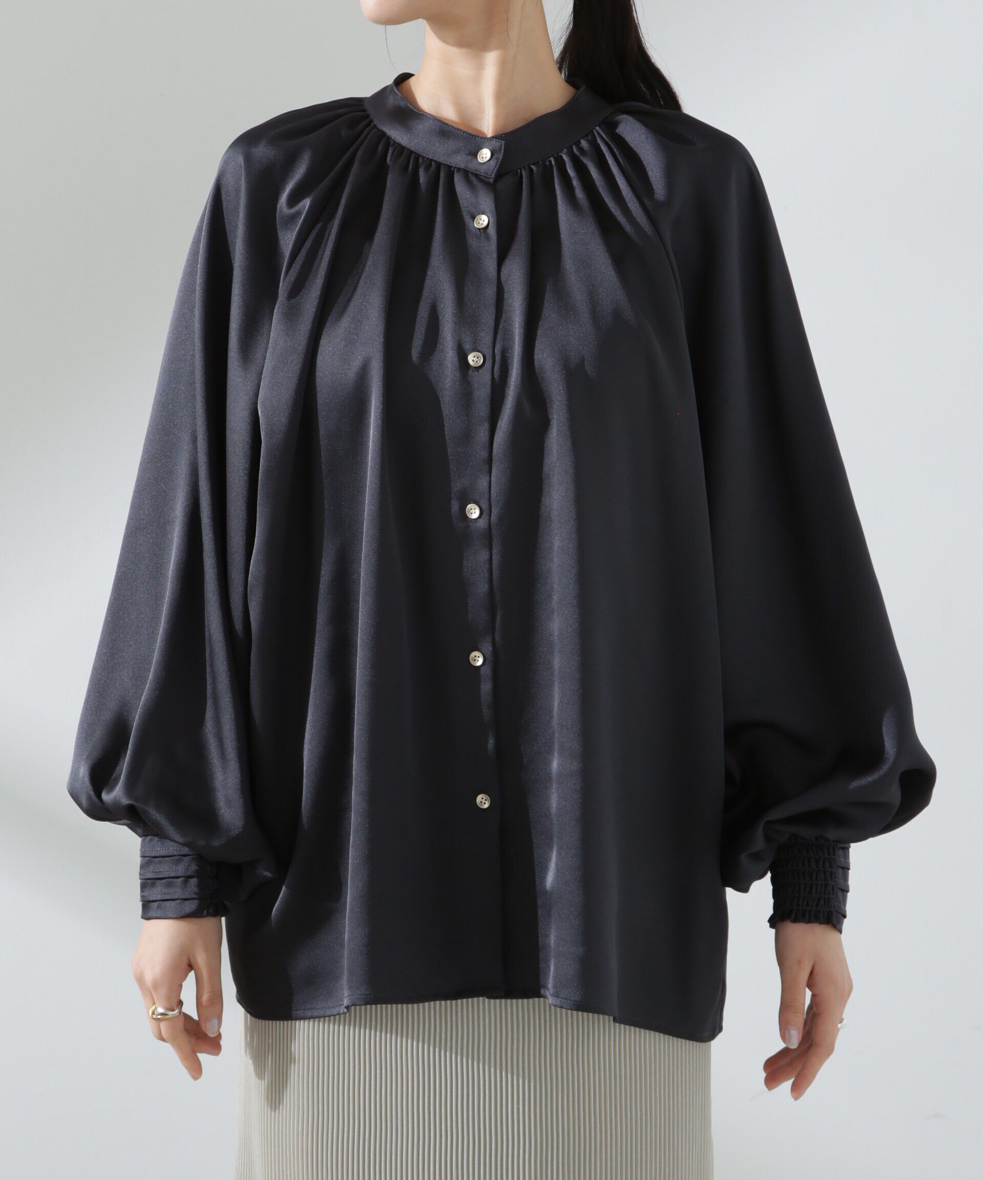 nano･universe「前後2WAYサテンドルマンギャザーブラウス（セットアップ可）」|シャツ・ブラウス|
