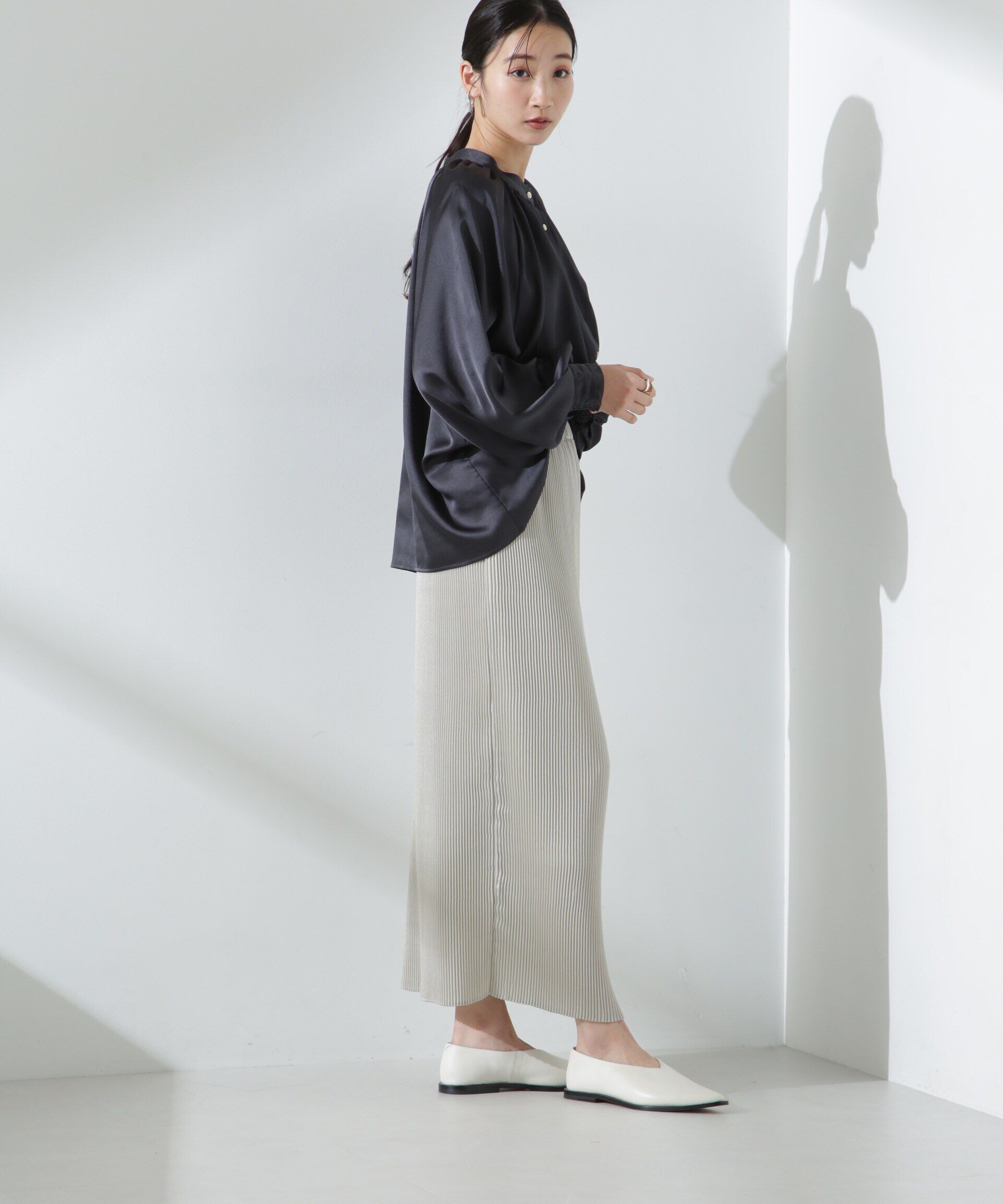 nano･universe「前後2WAYサテンドルマンギャザーブラウス（セットアップ可）」|シャツ・ブラウス|