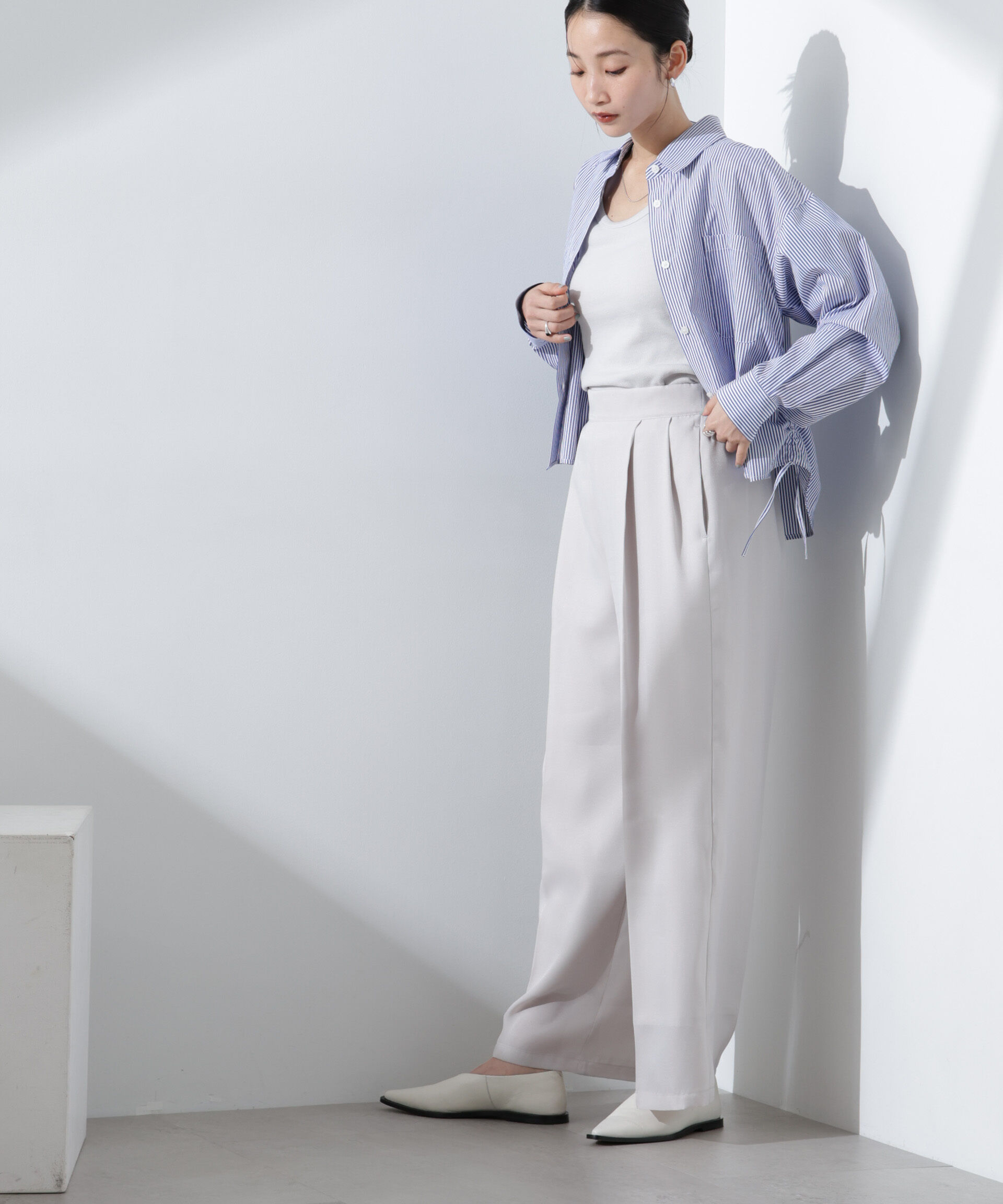 nano･universe「シアーヘムタックワイドパンツ」|チノ|