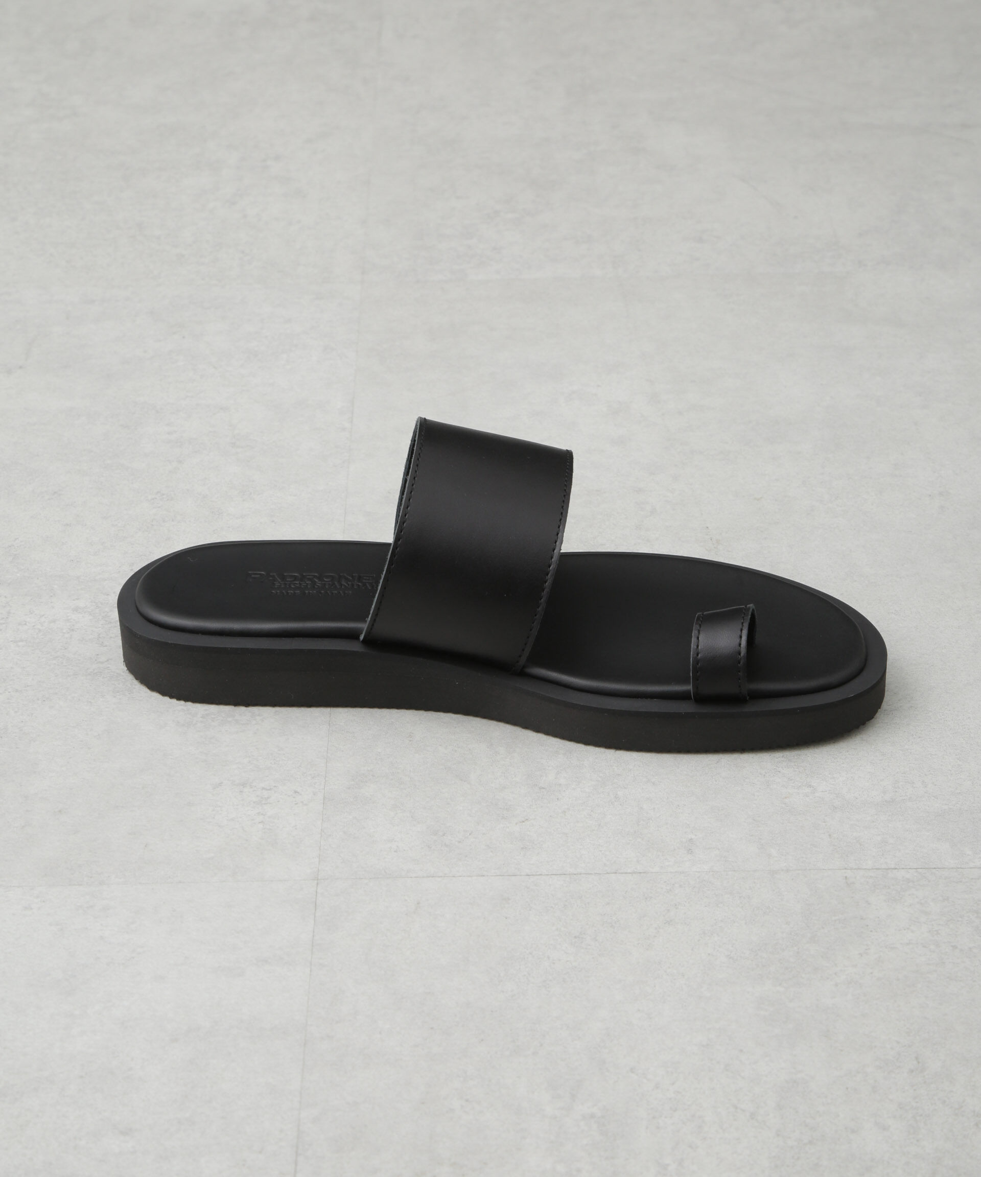 nano･universe「PADRONE THE STANDARD LINE/別注 THONG SANDAL / 指ぬきレザーサンダル」|サンダル|