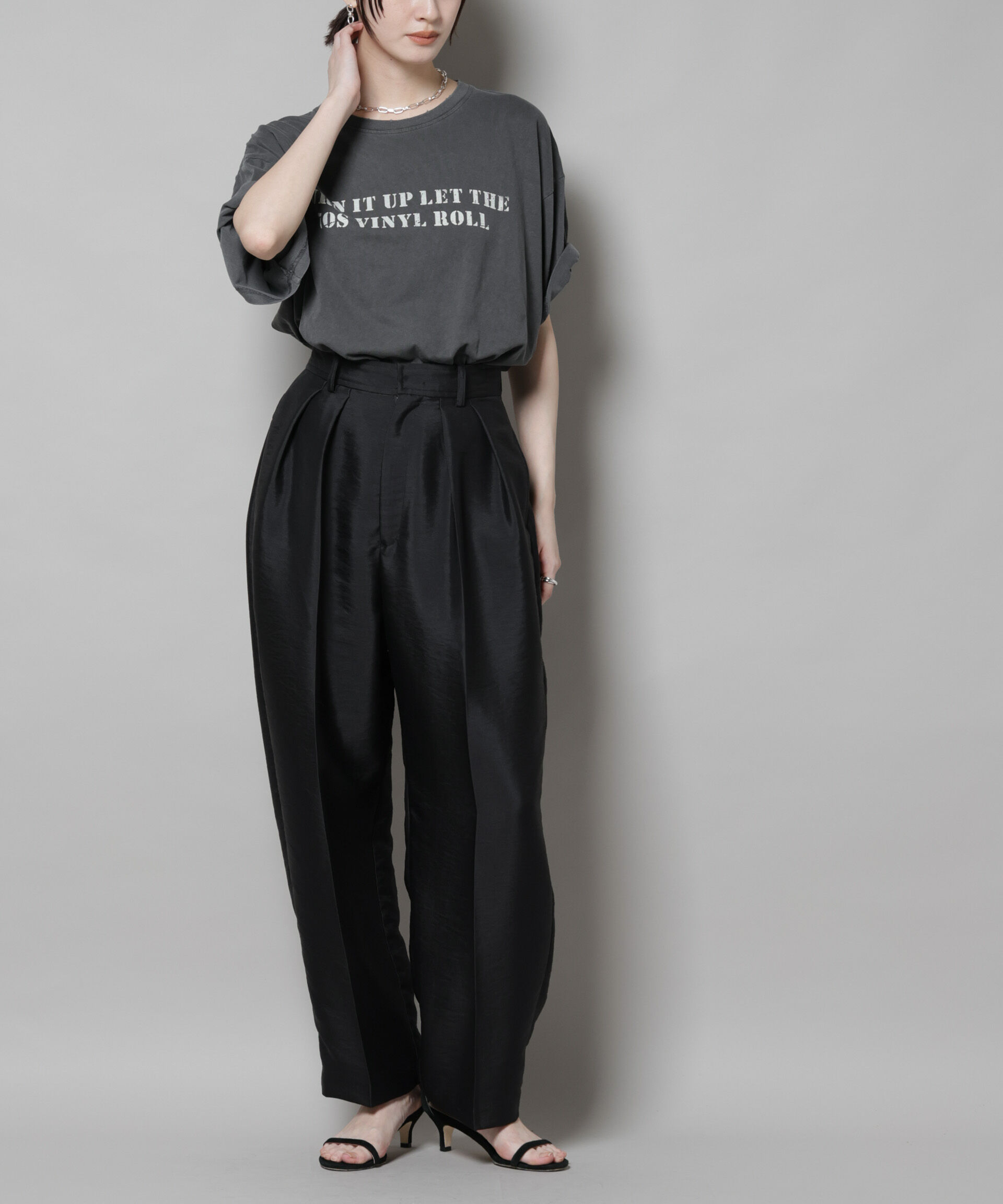 nano･universe「ツイルウェーブタックバレルパンツ」|チノ|