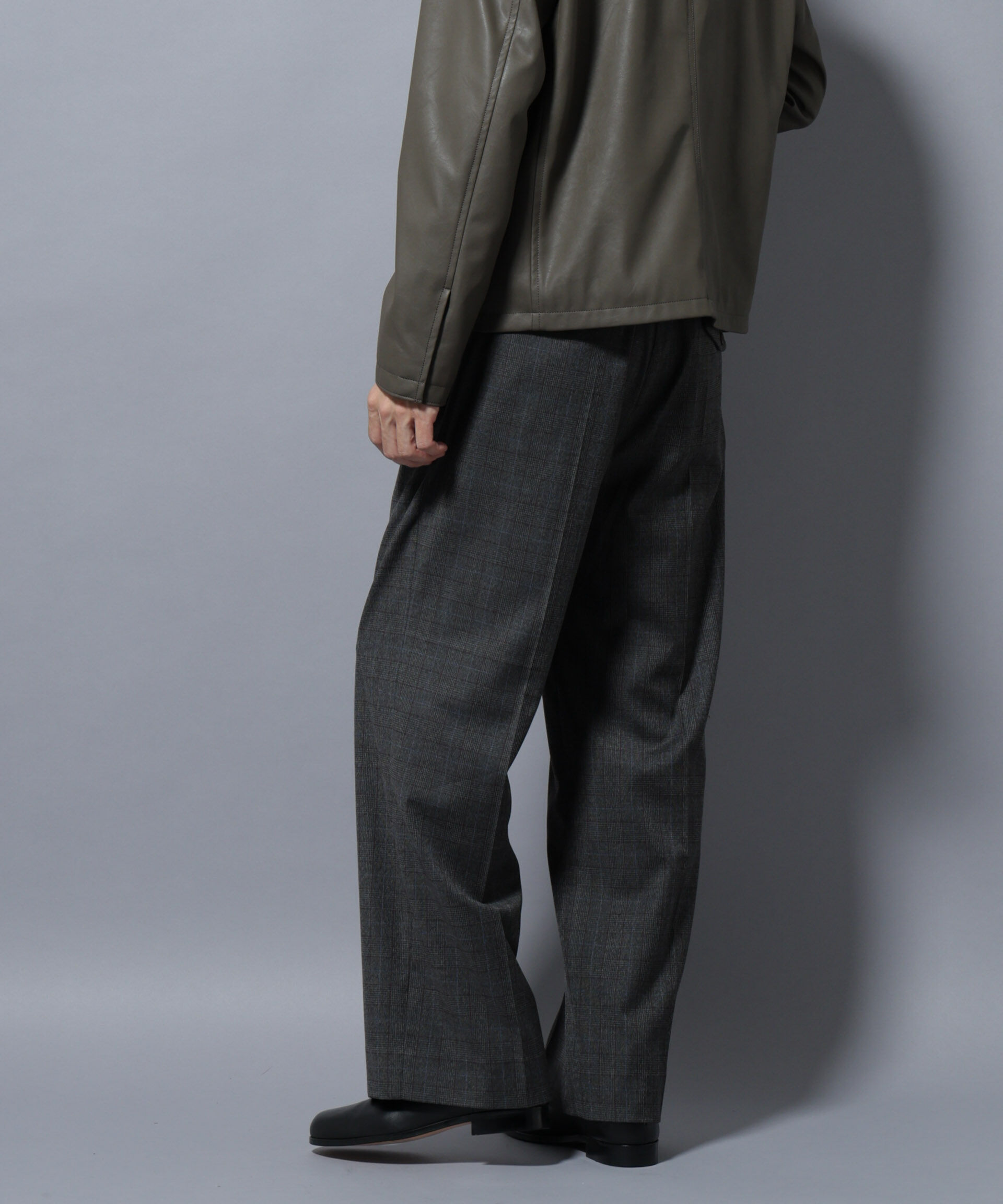 nano･universe「DELEGANTEエアリーサキソニー/CHK/ST ストレートFITパンツ(セットアップ可)」|チノ|