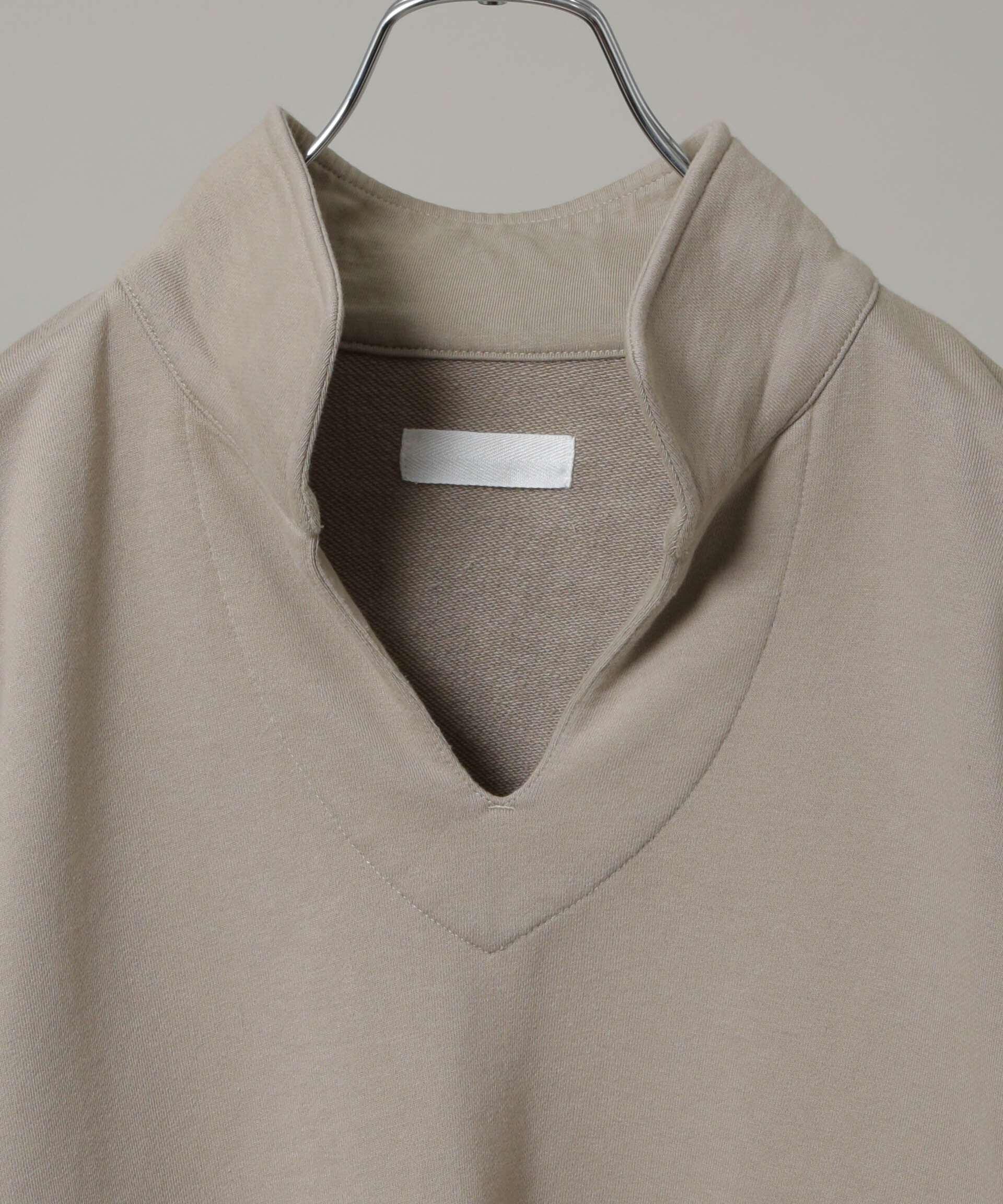 nano･universe「｢HOTEL PALACE｣ スキッパーロゴスウェット」|Tシャツ・カットソー|