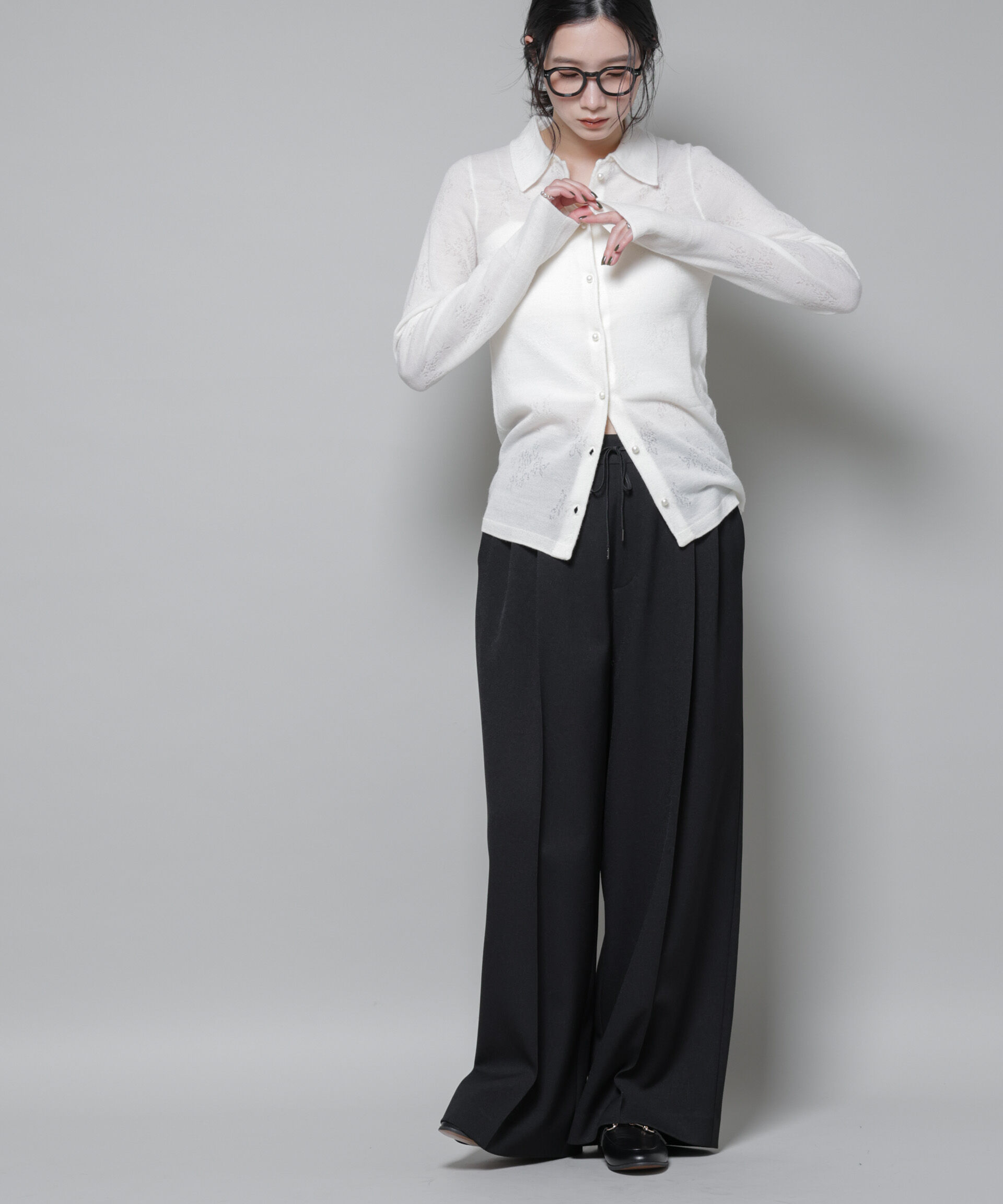 nano･universe「ストレッチサージピンタックイージーワイドパンツ(セットアップ可)」|チノ|