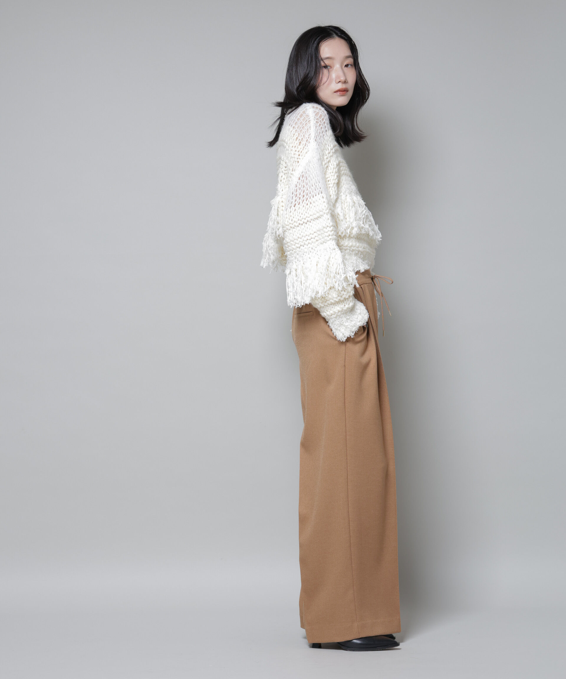 nano･universe「ストレッチサージピンタックイージーワイドパンツ(セットアップ可)」|チノ|