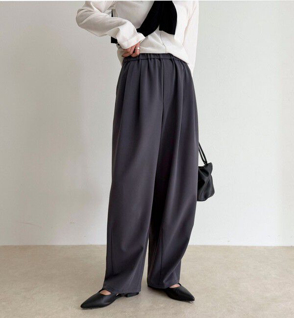 fredy emue「コクーンギャザーパンツ」|チノ|