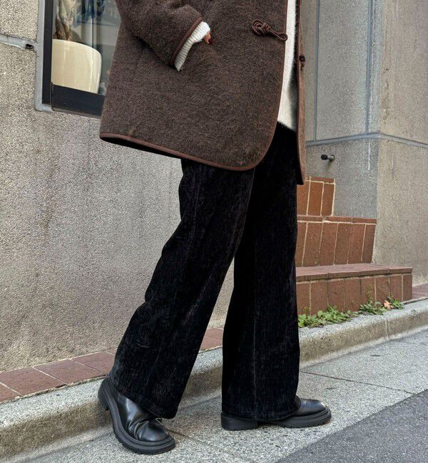 fredy emue「モールストレッチフレアーパンツ」|チノ|