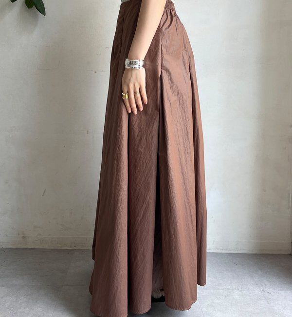  「シャイニータックフレアスカート」|スカート|