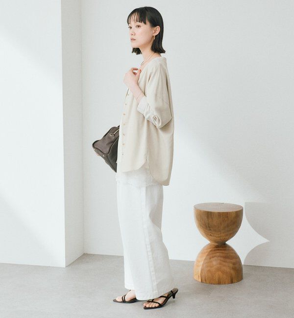  「予約【女性らしい抜け感】メタルボタンノーカラーブラウス」|シャツ・ブラウス|
