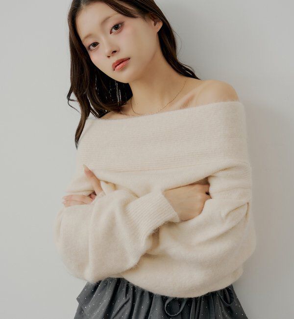  「【SALON by Chico】ウールシャギータックオフショルニット」|ニット・セーター|アイボリー