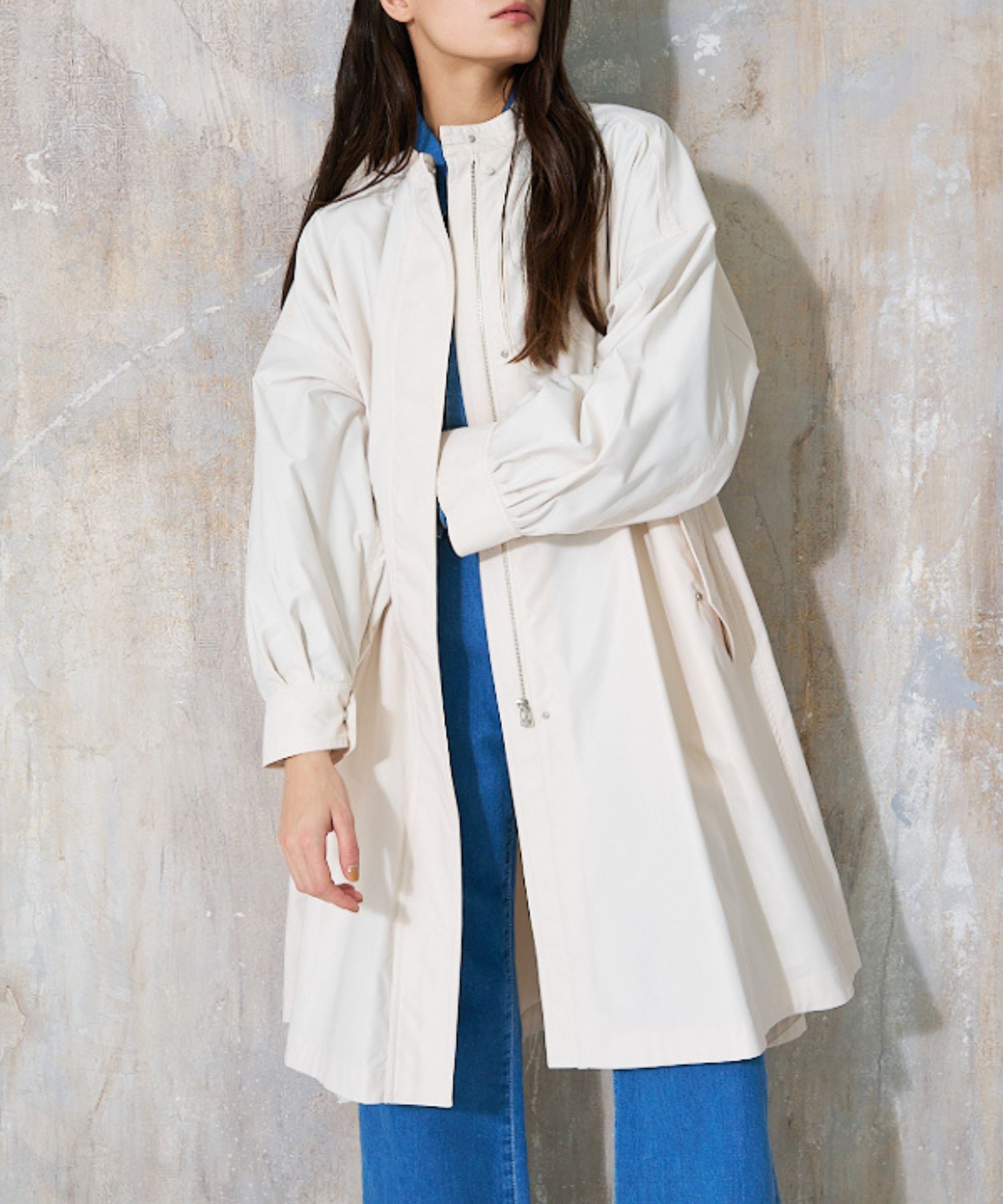 qualite「エアリーライトツイルコート」|ノーカラーコート|アイボリー