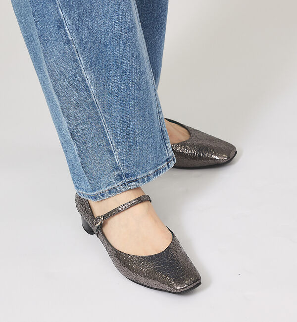 AU BANNISTER「【&ldquo;めめの暮らし&rdquo;さんご紹介】メリージェーンパンプス」|パンプス|