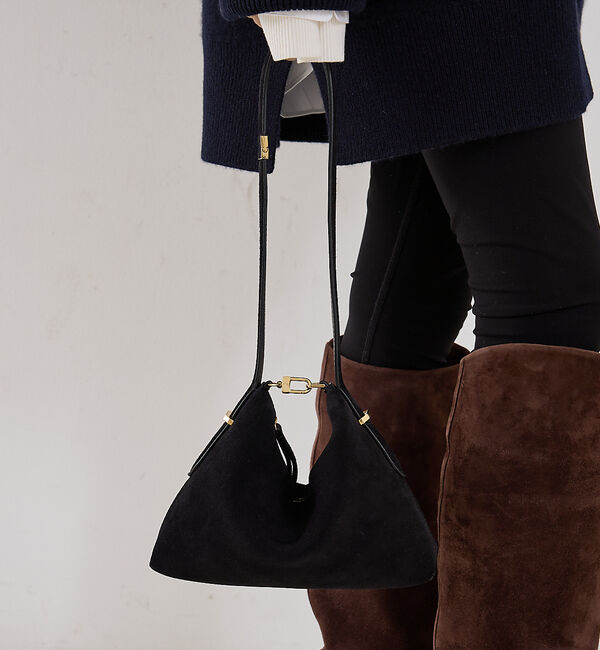The Store by C' 「【TOTEME】BEVEL SUEDE WRISTLET／スエードバッグ」|ハンドバッグ|