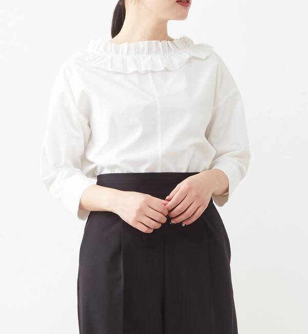 TIARA「バックボタンフリルブラウス」|シャツ・ブラウス|ホワイト