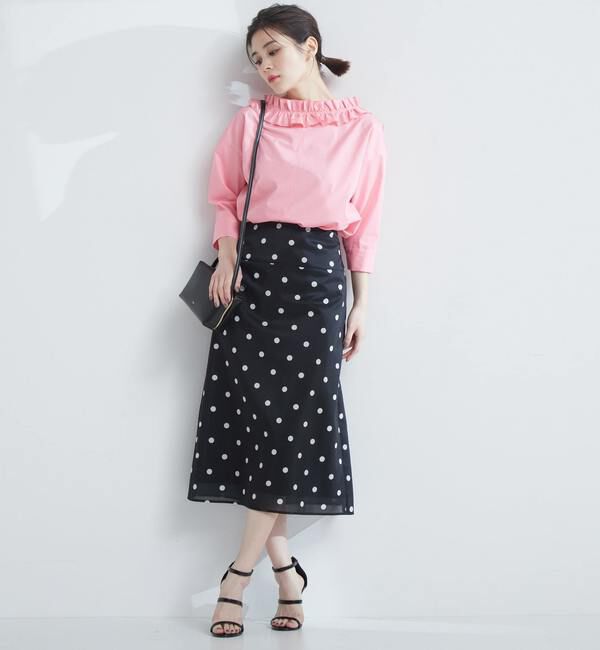 TIARA「バックボタンフリルブラウス」|シャツ・ブラウス|