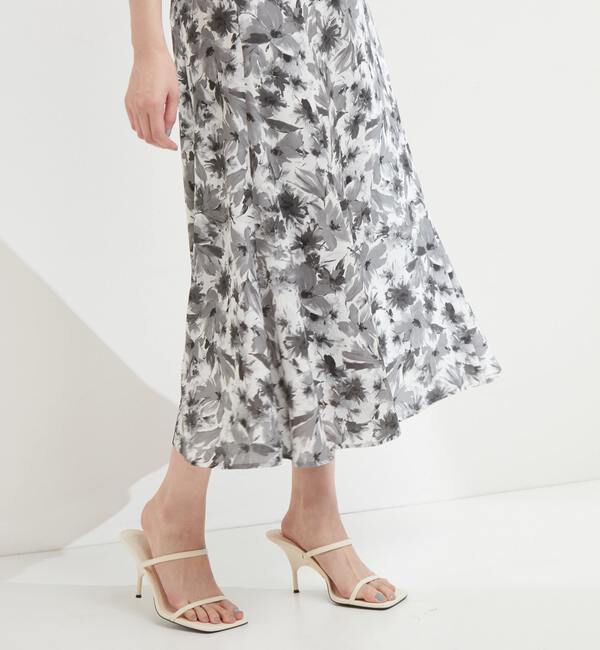TIARA「カルゼフラワープリントマーメイドスカート」|スカート|