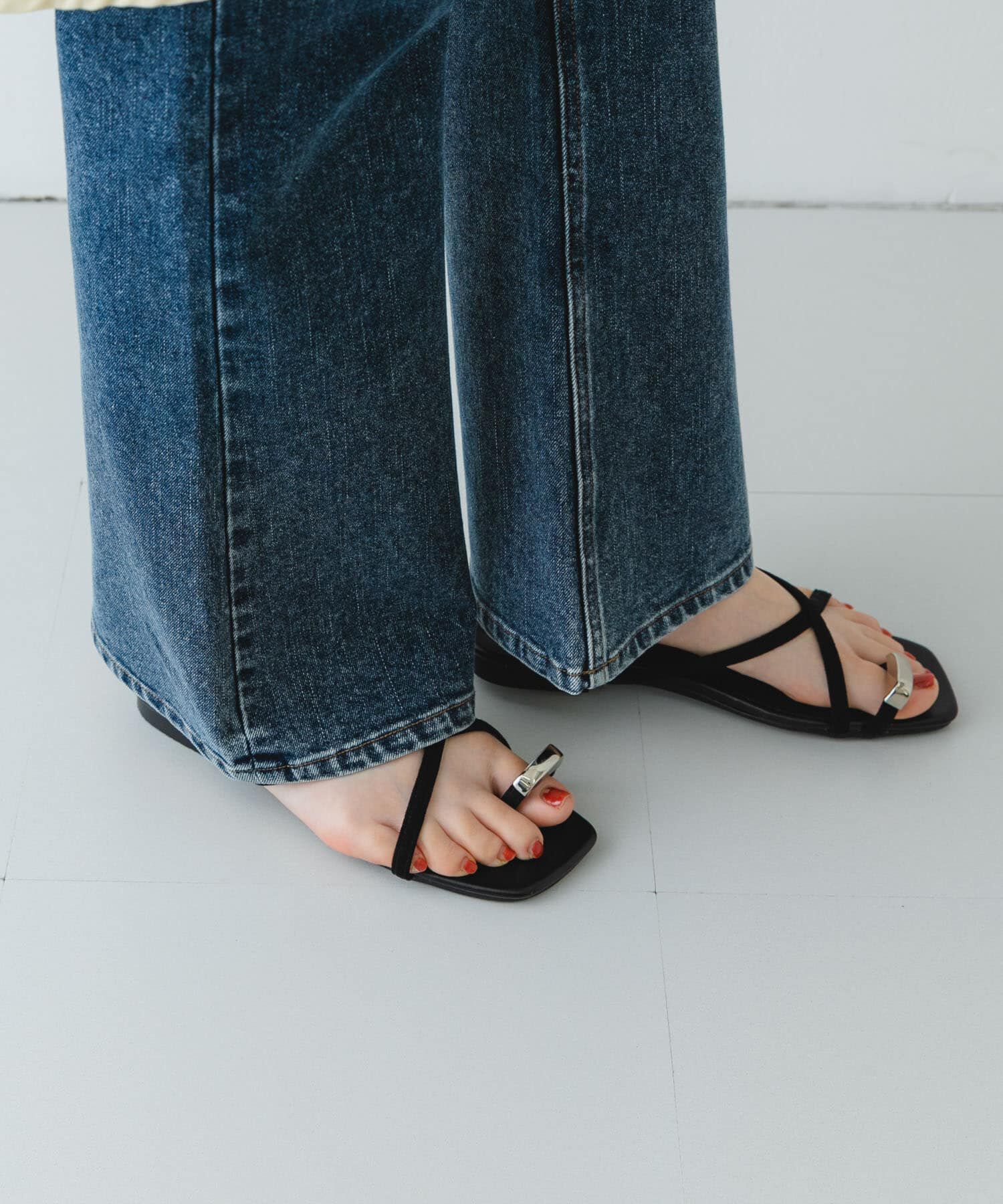 RODE SKO「『MADE IN JAPAN』プチメタルクロスフラットサンダル」|サンダル|