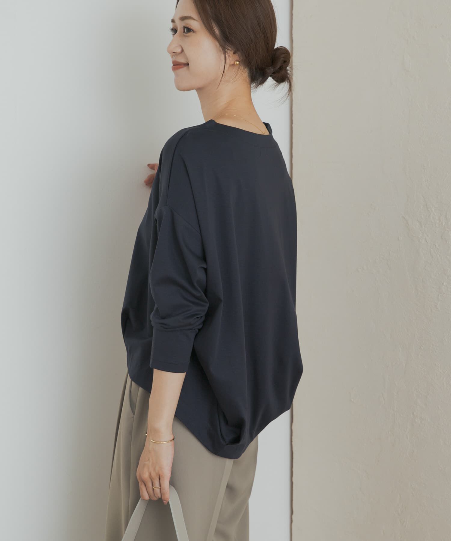 URBAN RESEARCH DOORS「コットンバックタック長袖プルオーバー」|Tシャツ・カットソー|ネイビー