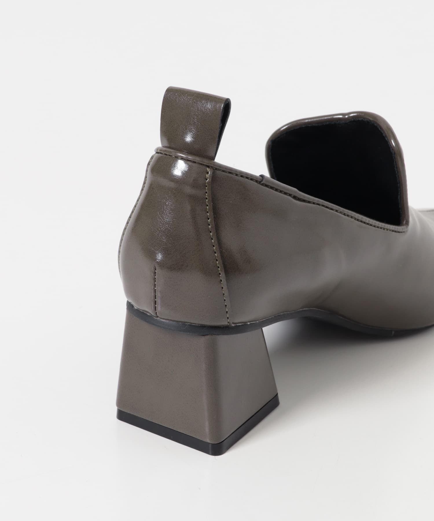  「セミスクエアトゥパンプス」|パンプス|