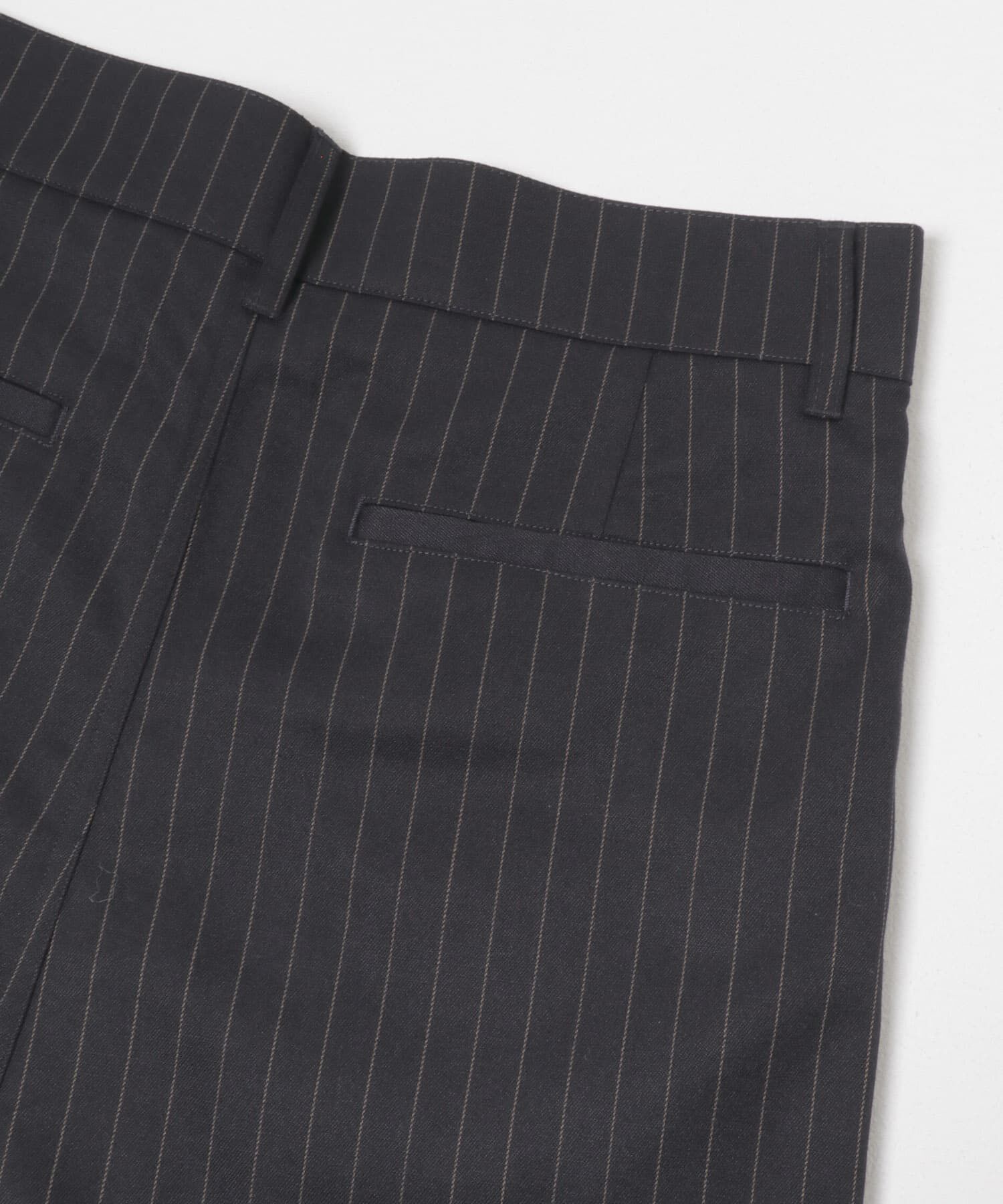 SENSE OF PLACE by URBAN RESEARCH「ラウンドポケットワンタックワイドスラックス」|その他|