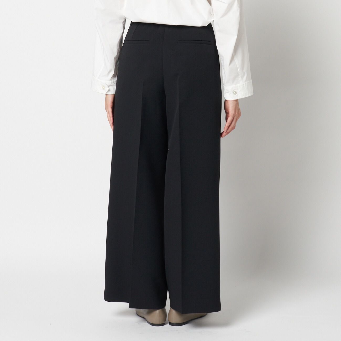 HELIOPOLE「HELIOPOLE TUCK WIDE PANTS」|チノ|