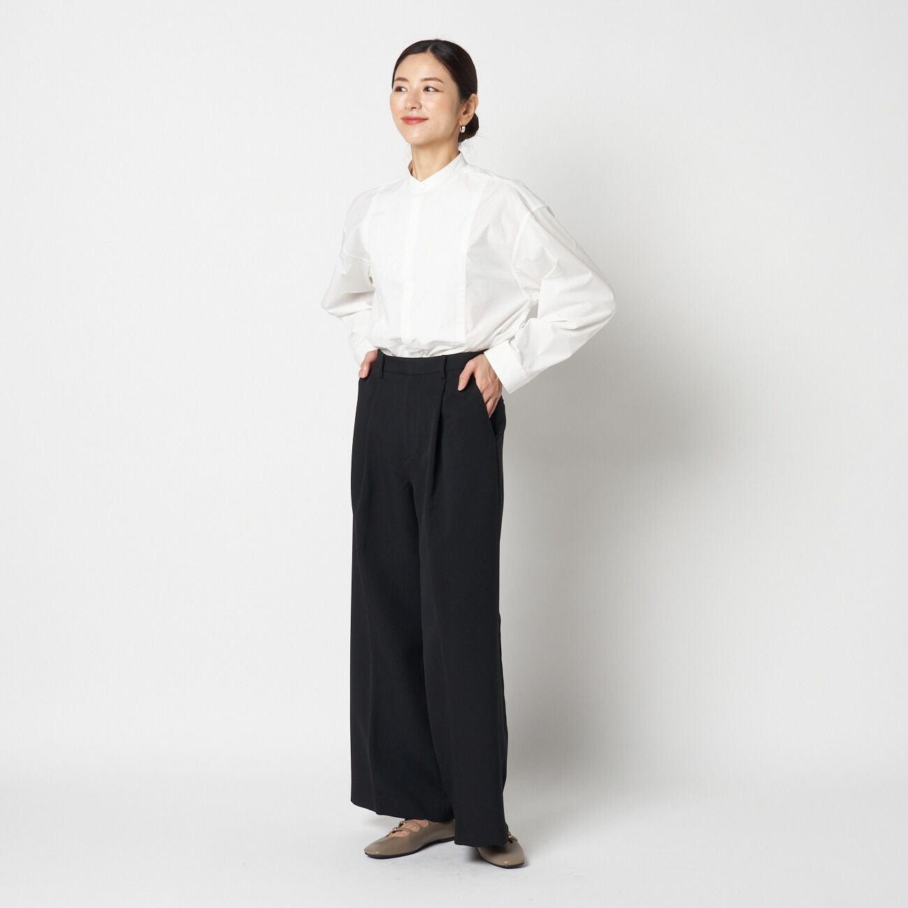 HELIOPOLE「HELIOPOLE TUCK WIDE PANTS」|チノ|