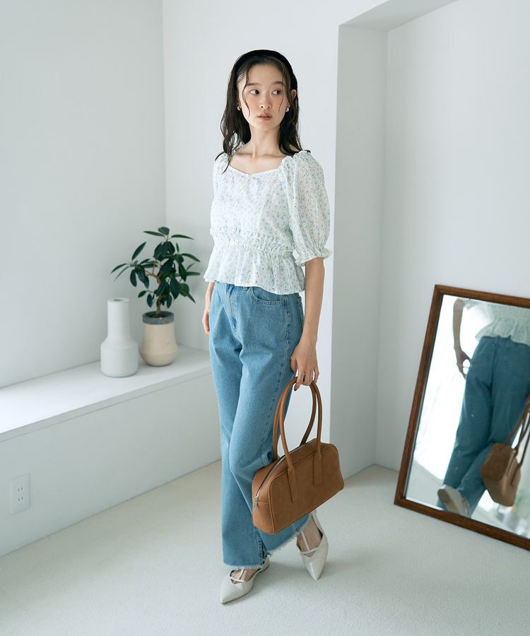 earth music&ecology「フラワー刺繍フリルヘムブラウス」|シャツ・ブラウス|