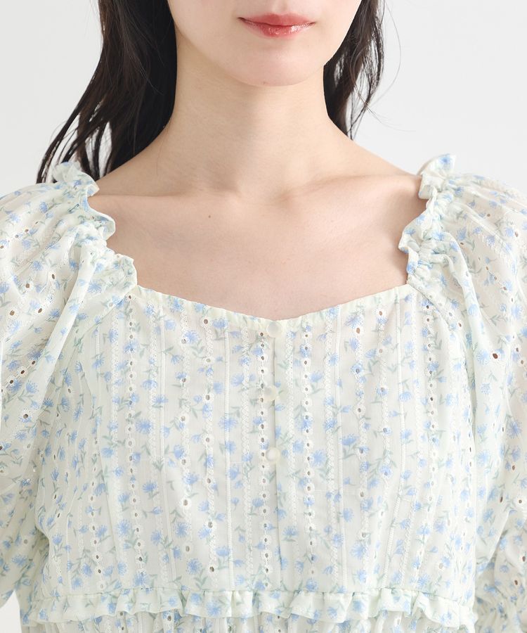 earth music&ecology「フラワー刺繍フリルヘムブラウス」|シャツ・ブラウス|