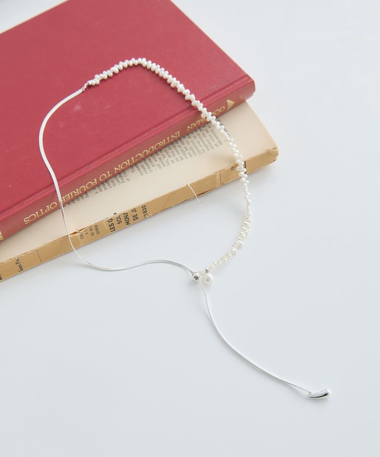 earth music&ecology「スネークチェーン&times;パールスライドロングネックレス」|ネックレス|