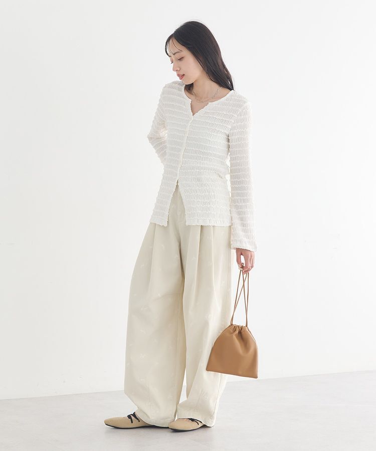 earth music&ecology「フラワー刺繍ツイルカーブパンツ」|その他|