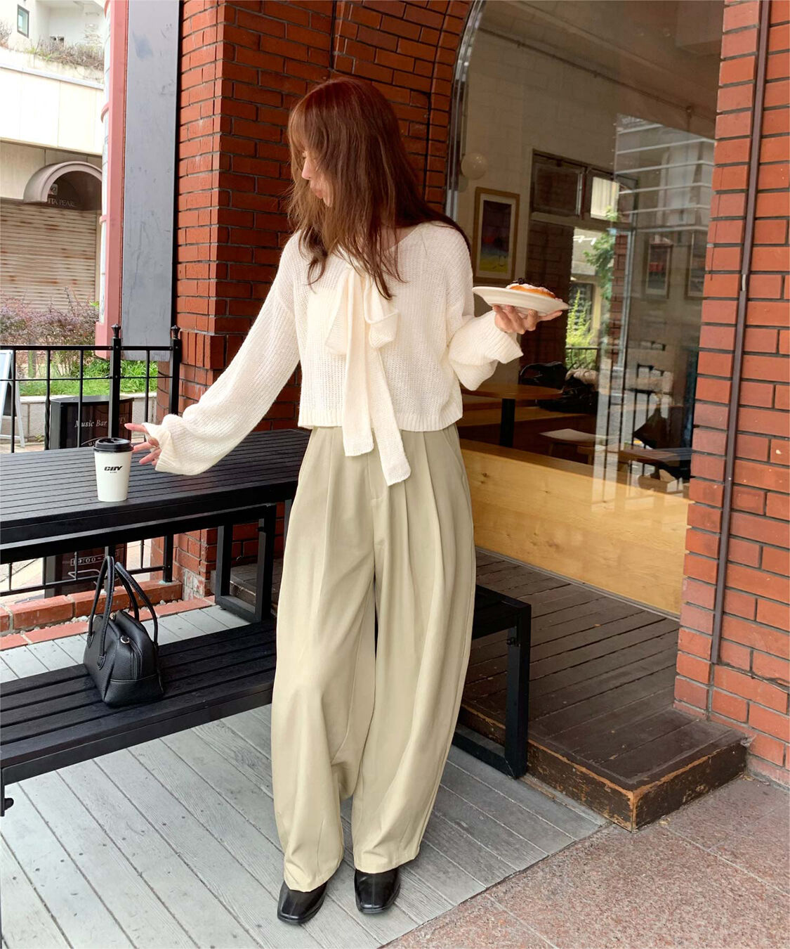 titivate「【いつきさんコラボアイテム】前後2wayリボンデザインシアーローゲージニット」|ニット・セーター|