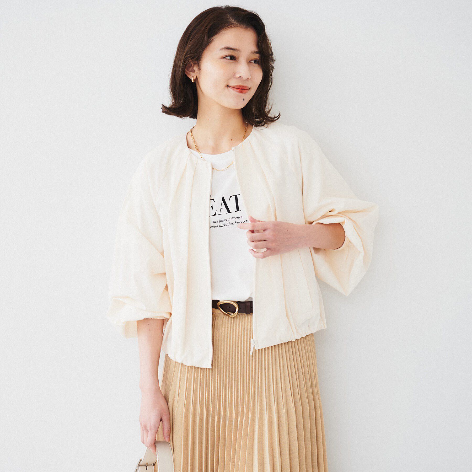 UNTITLED「【春の軽羽織り】ボリューム袖 ノーカラーブルゾン」|ブルゾン・スタジャン|