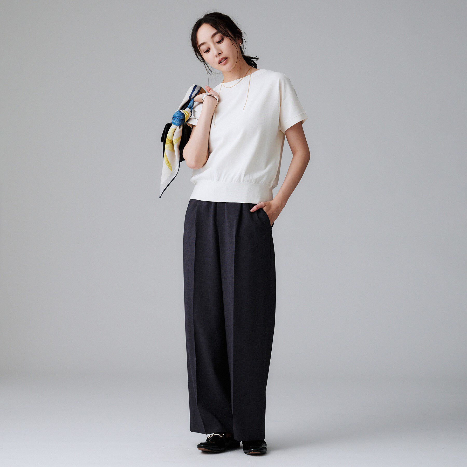 UNTITLED「【洗える/前後2WAY】ネックプルオーバーニット」|ニット・セーター|