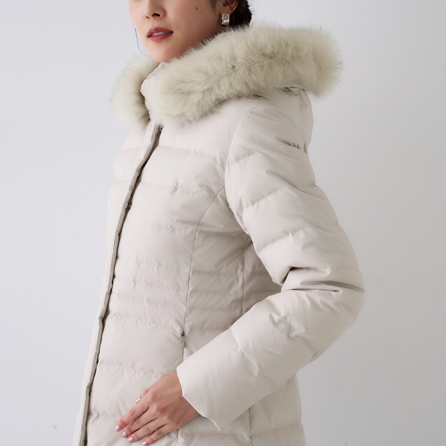 UNTITLED「【はっ水機能/フード取り外し可】ミディダウンコート」|ダウン|