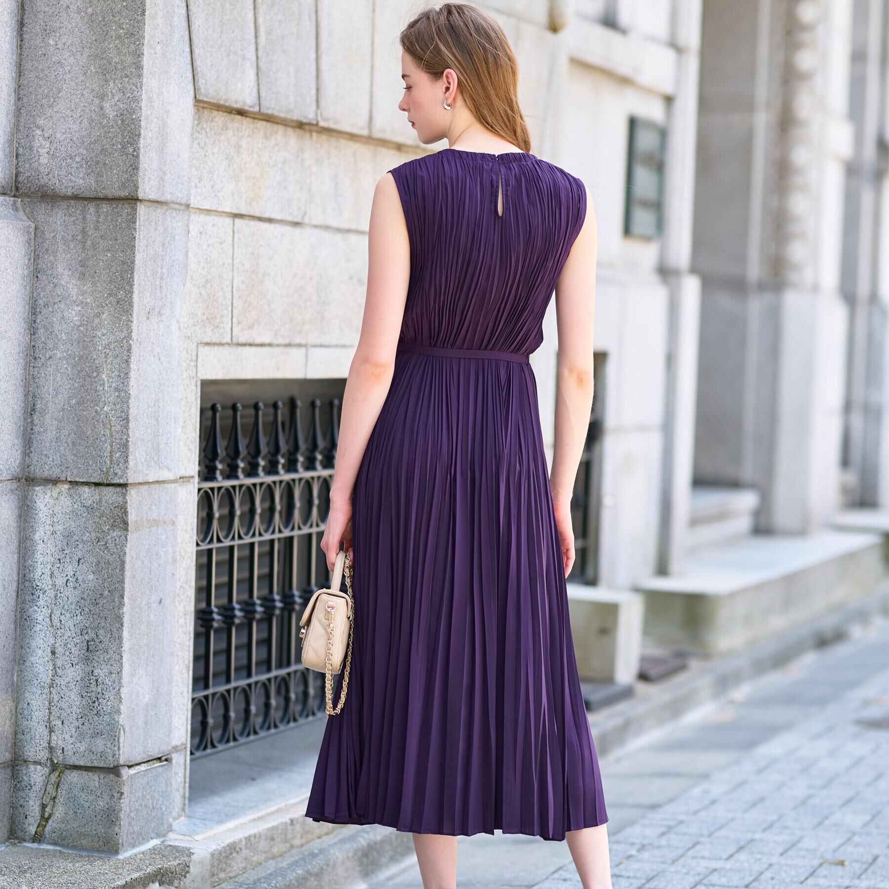 DRESSTERIOR「【洗える/オンオフ】プリーツノースリーブワンピース」|ワンピース|