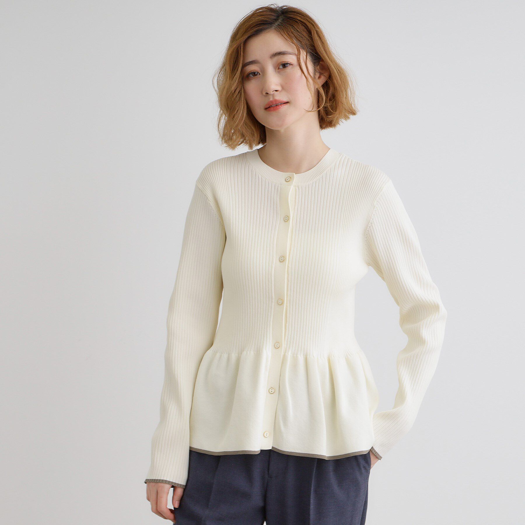 grove「前後2WAYペプラムカーディガン」|ニット・セーター|