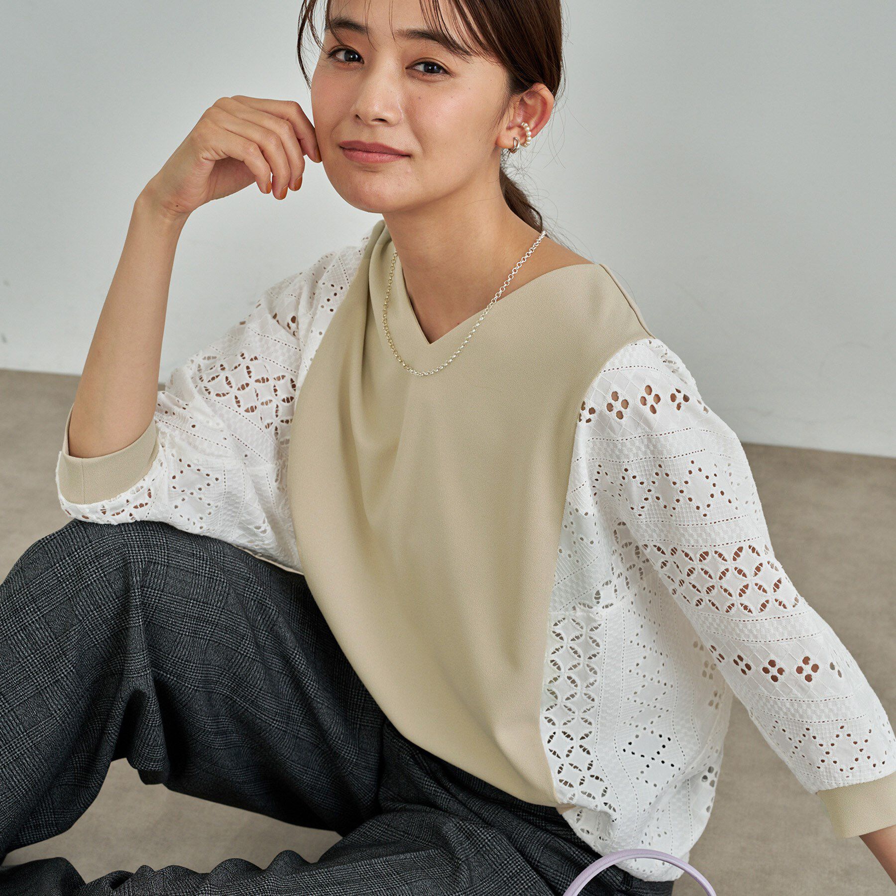 INDIVI「【洗える／体型カバー】レースコンビトップス」|Tシャツ・カットソー|ベージュ(652)