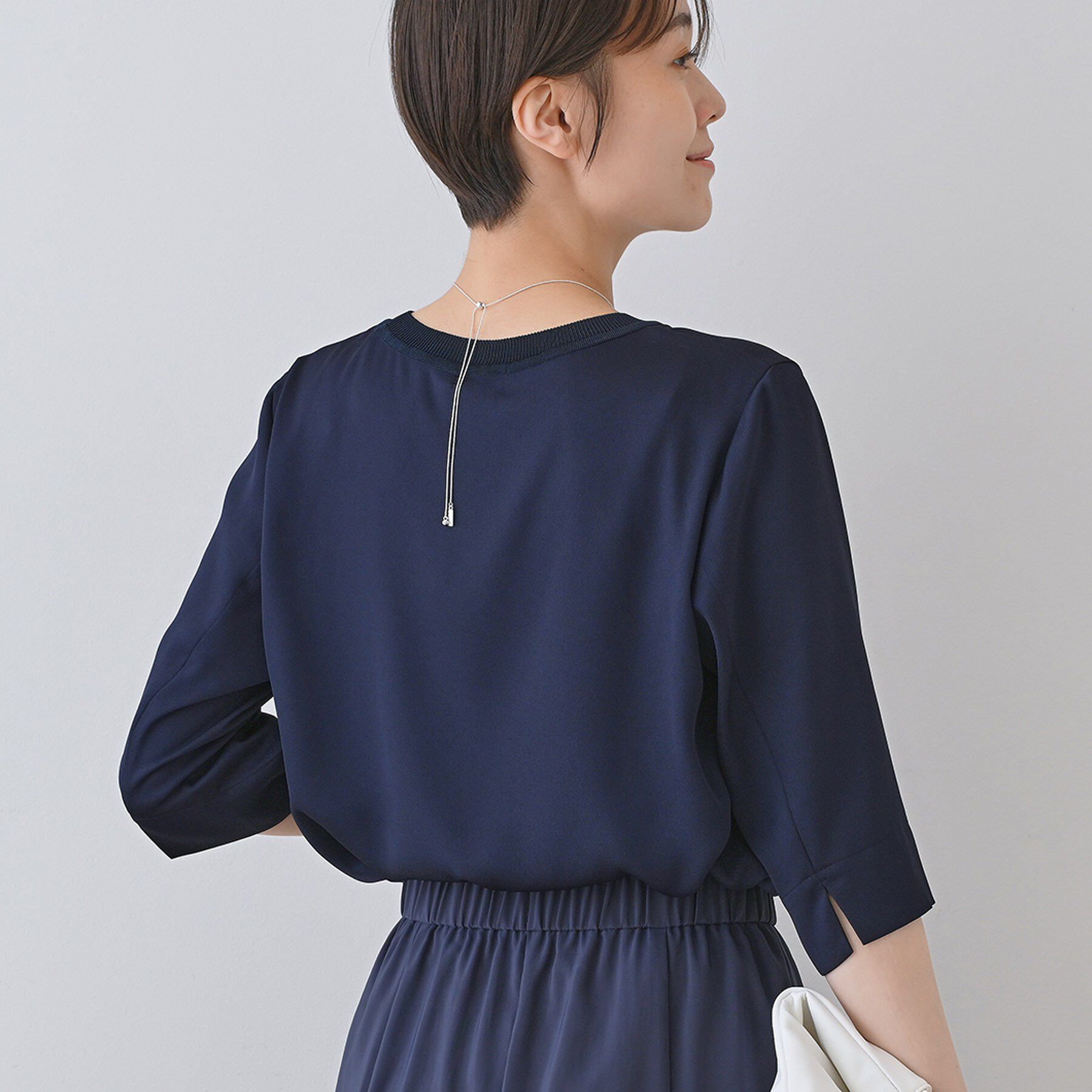 INDIVI「【洗える／5分袖】シルク風素材オフィスブラウス」|シャツ・ブラウス|