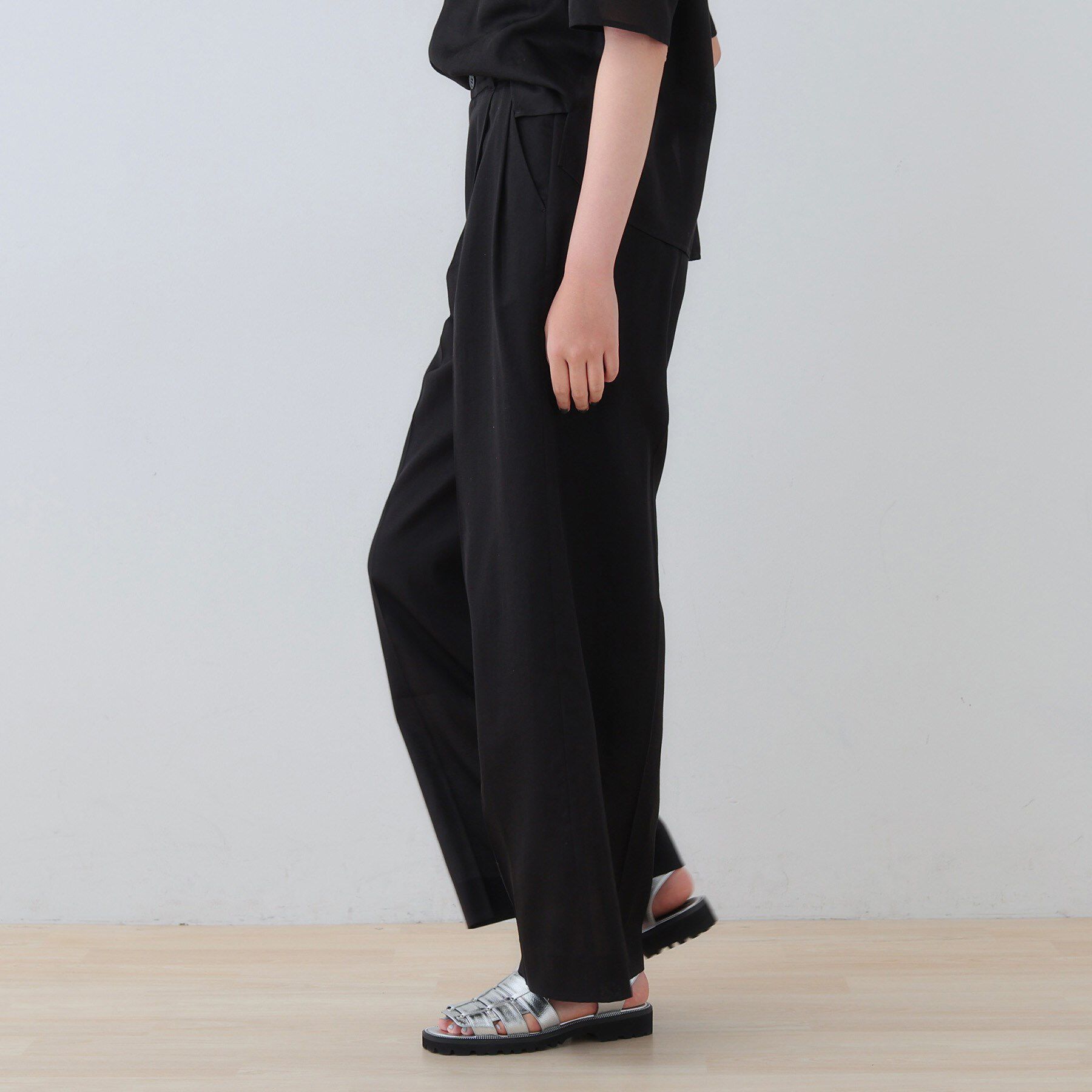INDIVI「【日本製／SETUP可能】ガーゼ素材ワイドパンツ」|その他|