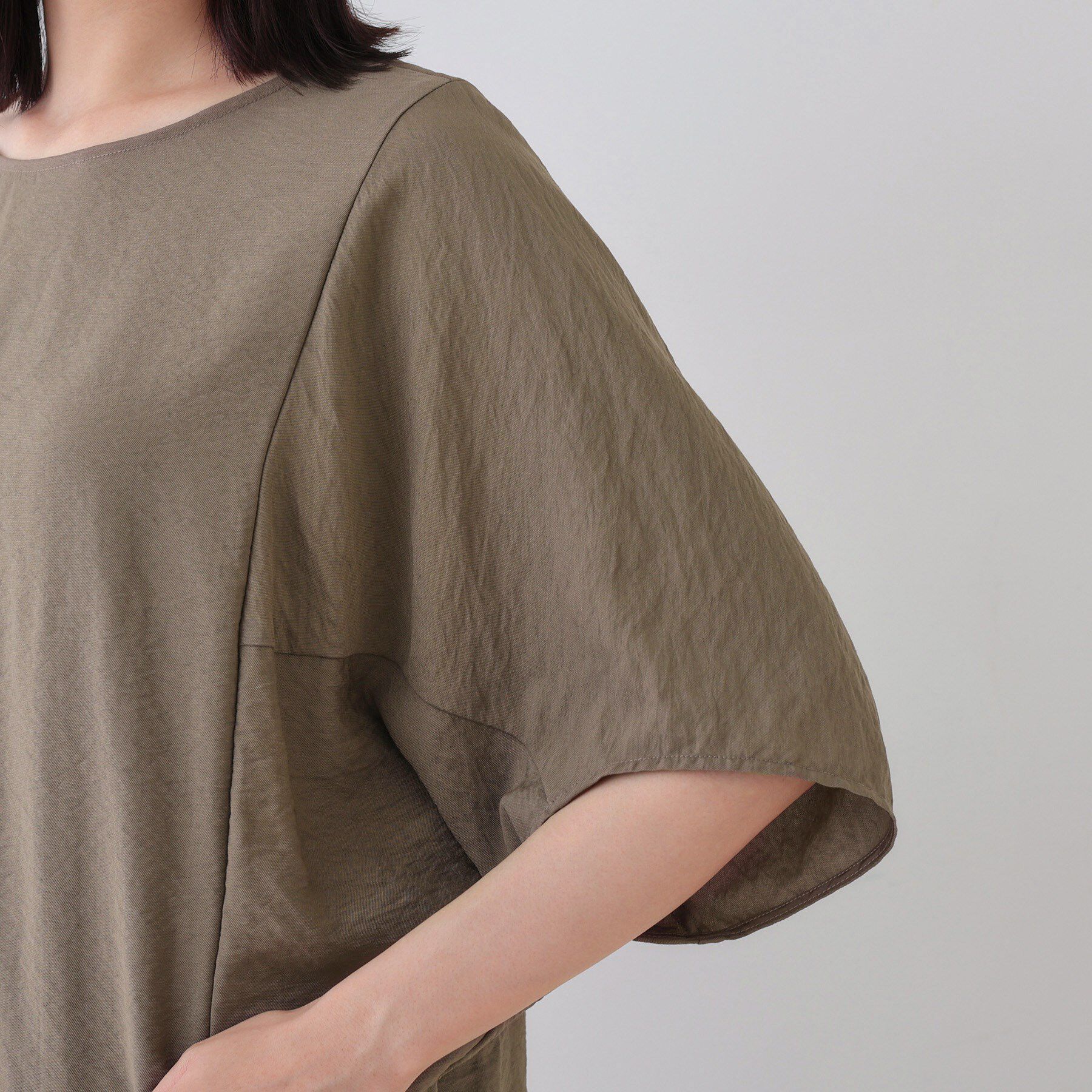 INDIVI「【洗える／5分袖／UVケア／SETUP可能】モモンガスリーブブラウス」|シャツ・ブラウス|