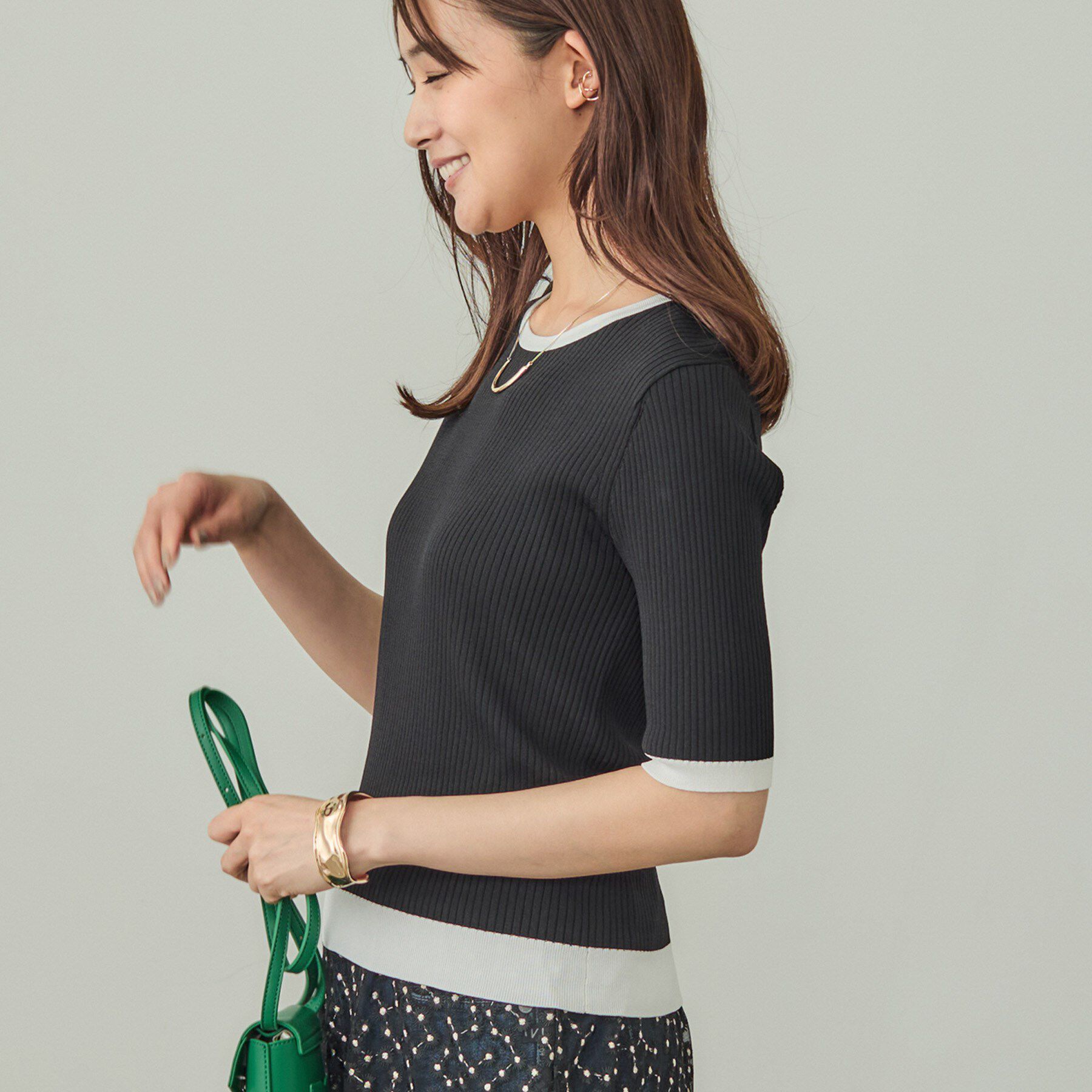 INDIVI「【インナーで活躍／アンサンブル】クルーネック半袖ニット」|ニット・セーター|