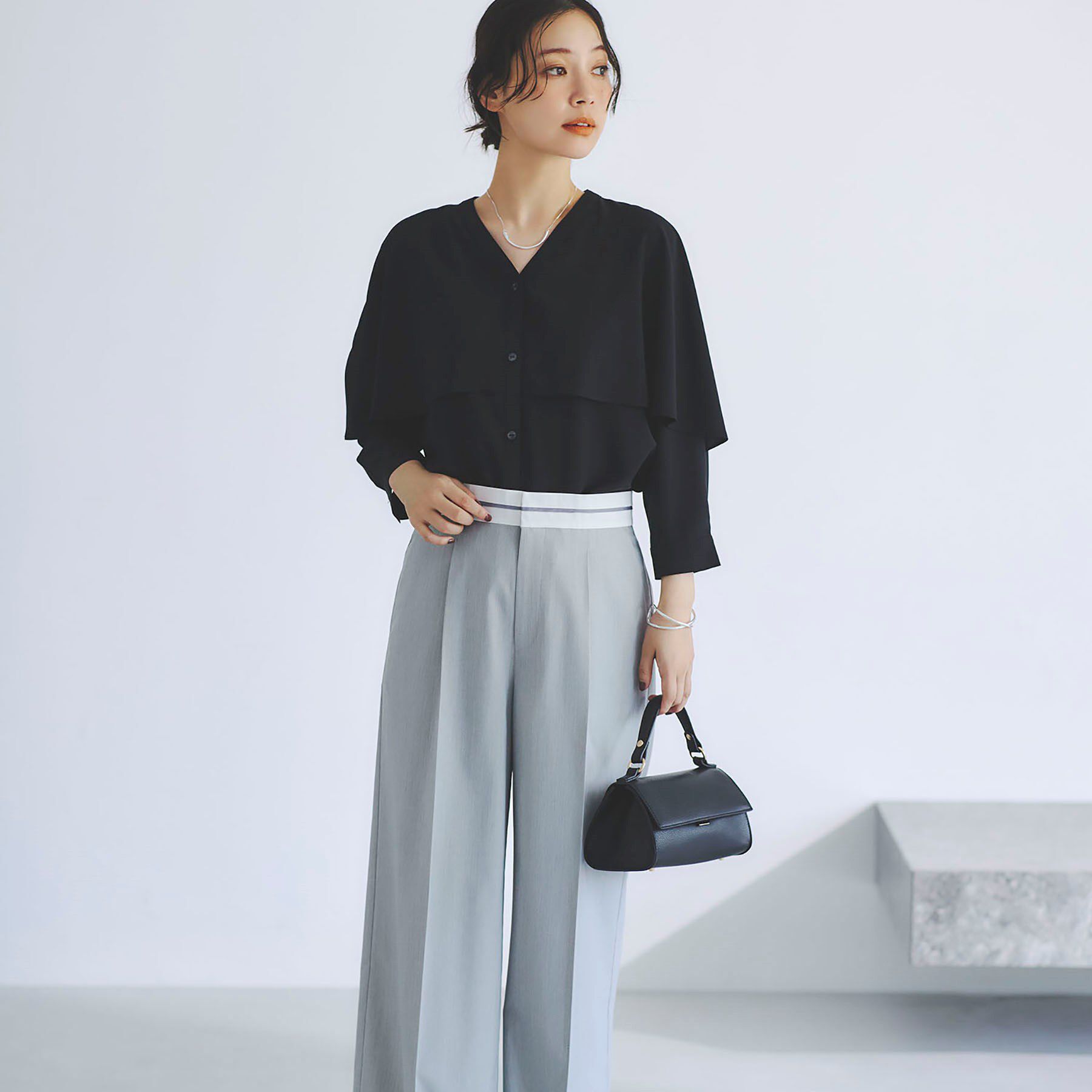 INDIVI「【羽織りとしても活躍！】ケープカラーブラウス」|シャツ・ブラウス|