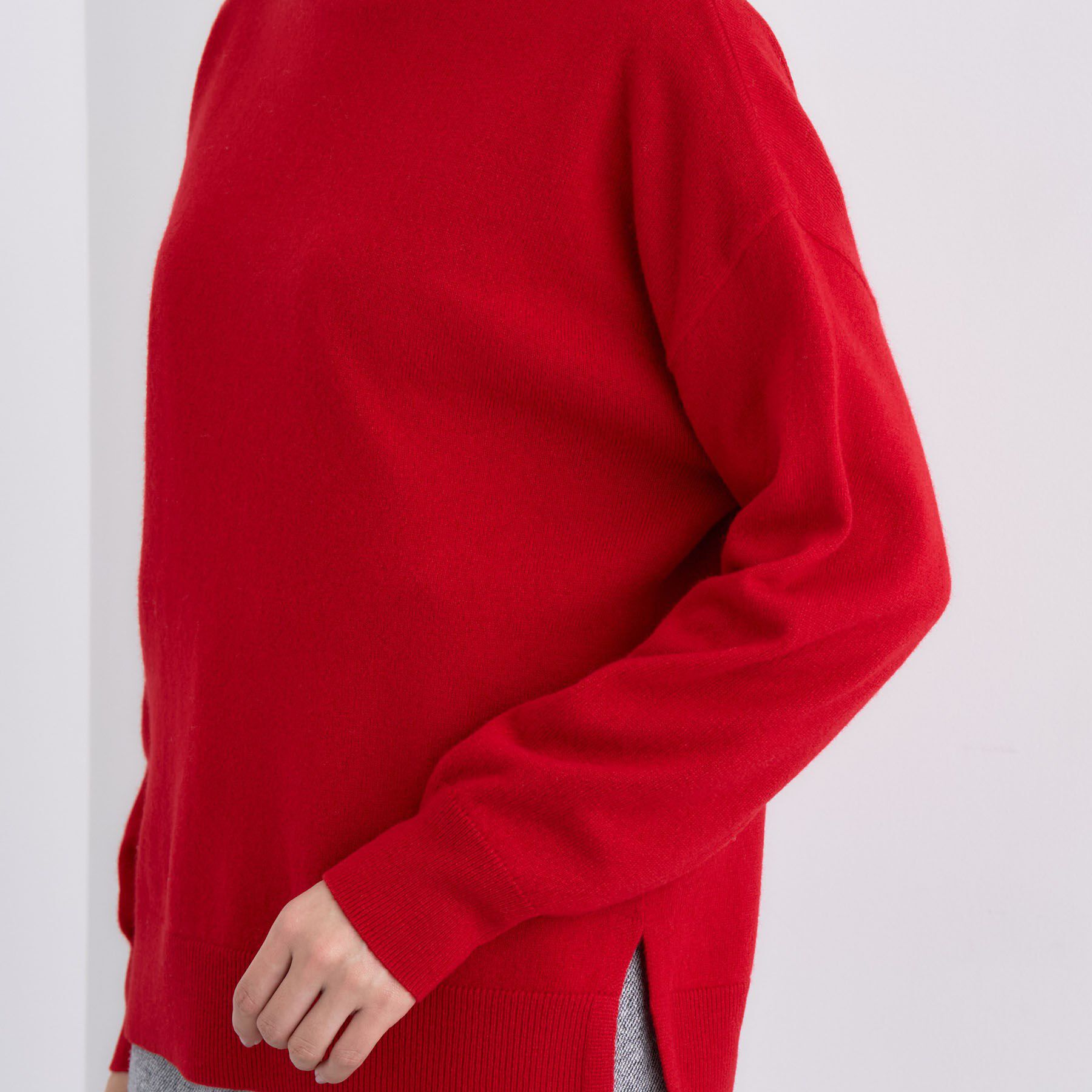 INDIVI「【洗える／カシミヤ混】ボトルネック ドルマンスリーブニット」|ニット・セーター|