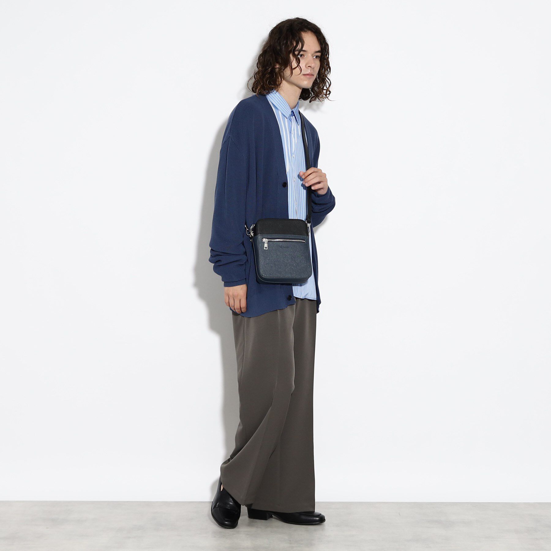 tk.TAKEO KIKUCHI「バイカラースクエアボックスショルダーバッグ」|ショルダー・メッセンジャー|