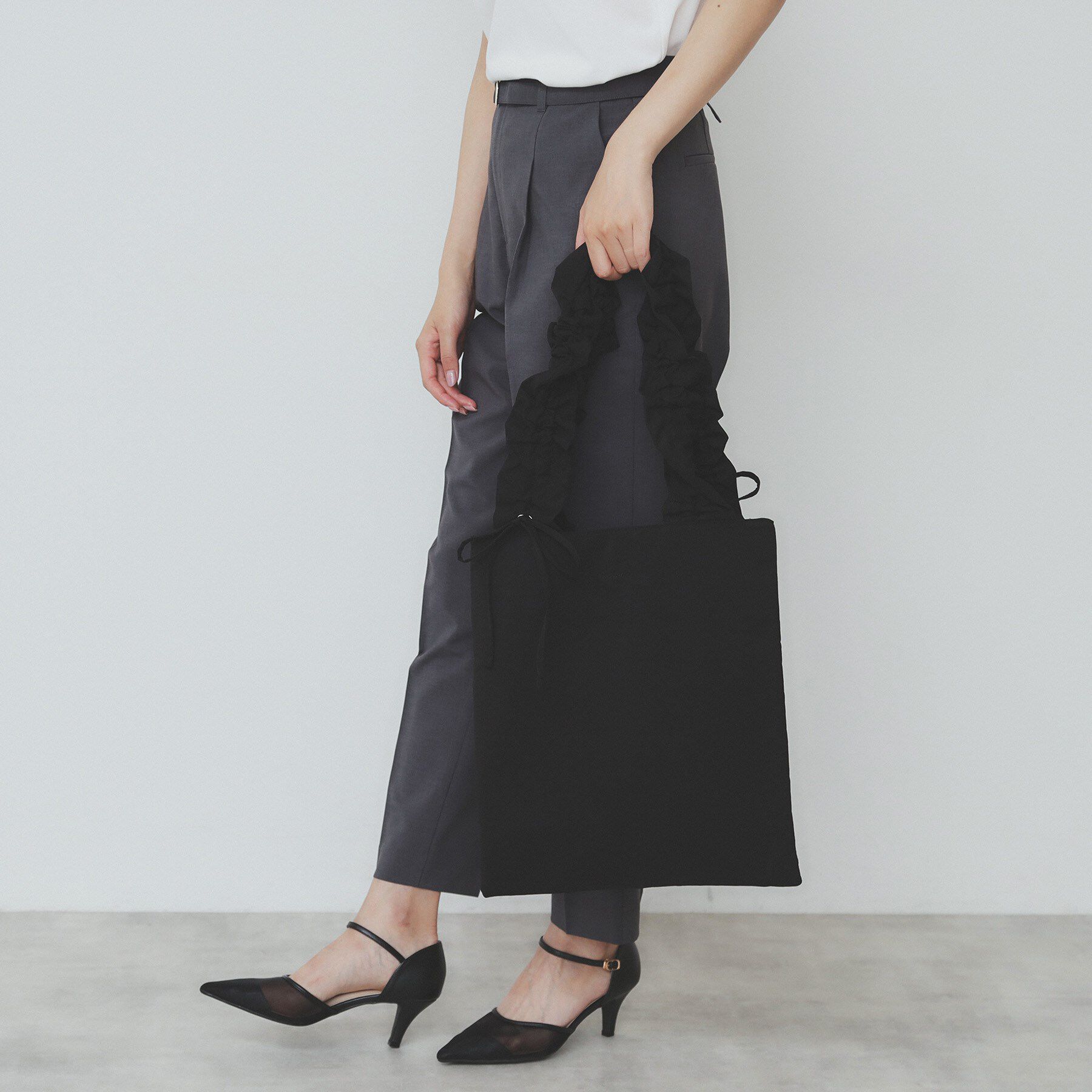 index「【A4サイズ収納可能】持ち手フリルトートバッグ」|トートバッグ|