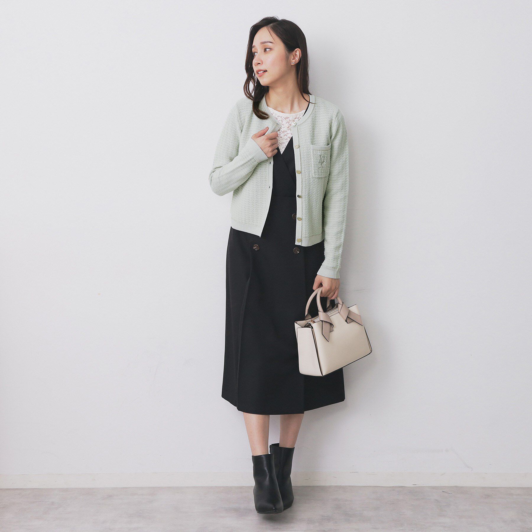 index「ロゴ刺繍クルーカーディガン【洗濯機洗い可】」|カーディガン|