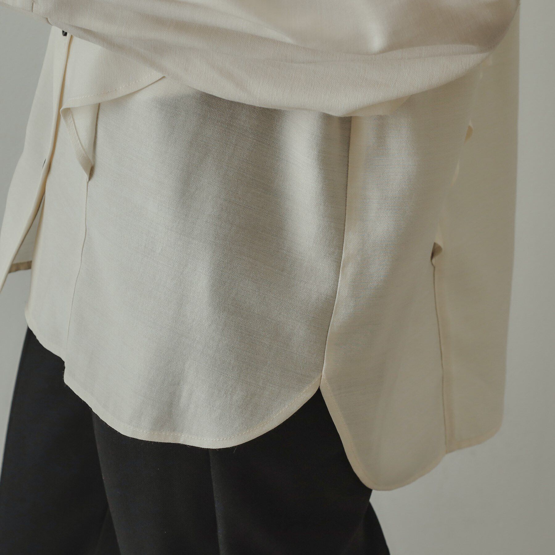 OPAQUE.CLIP「【大草直子さんコラボ】ラッフルブラウス」|シャツ・ブラウス|