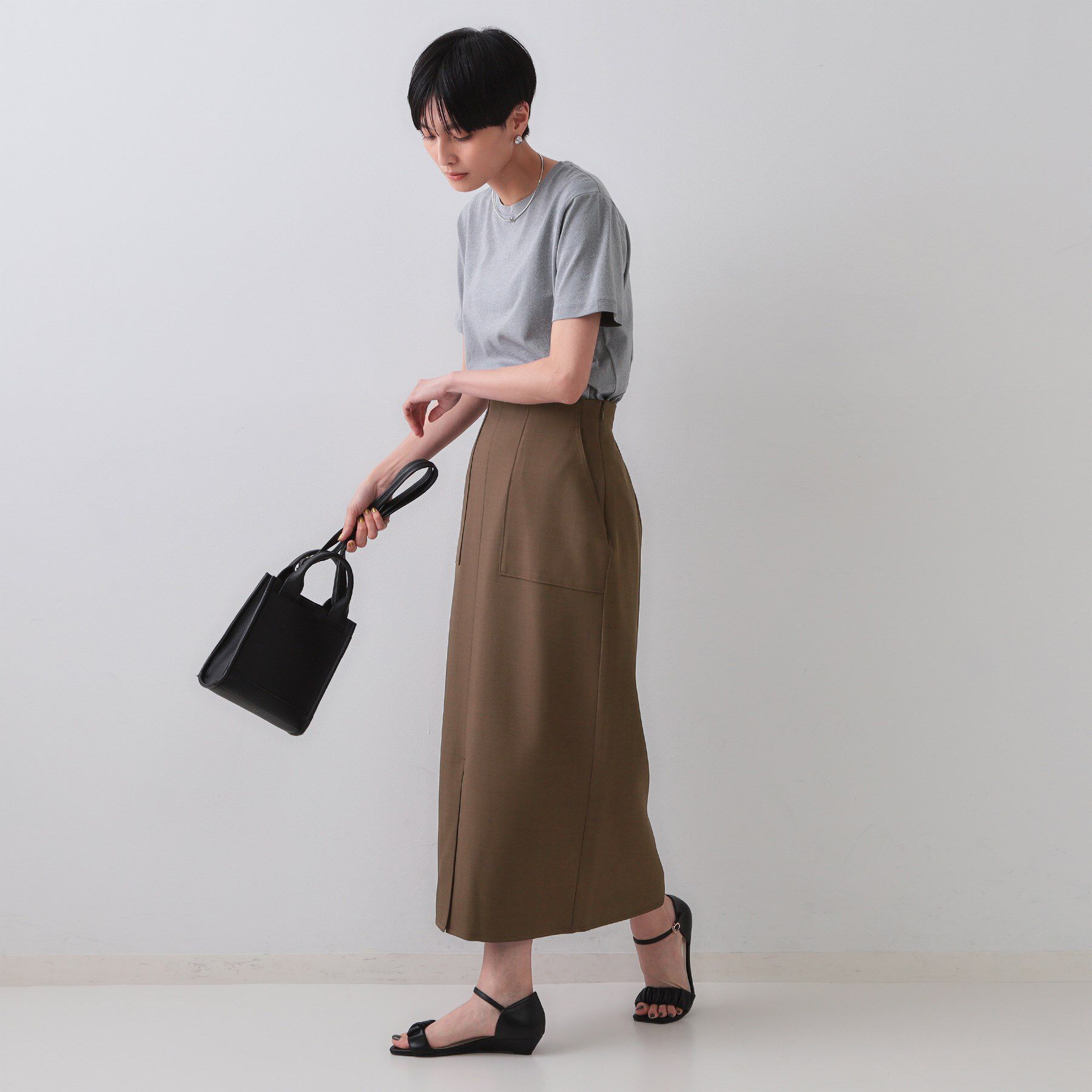 OPAQUE.CLIP「《5色展開/S-LLサイズ》リネンライクストレッチタイトスカート【洗濯機洗い可】」|スカート|